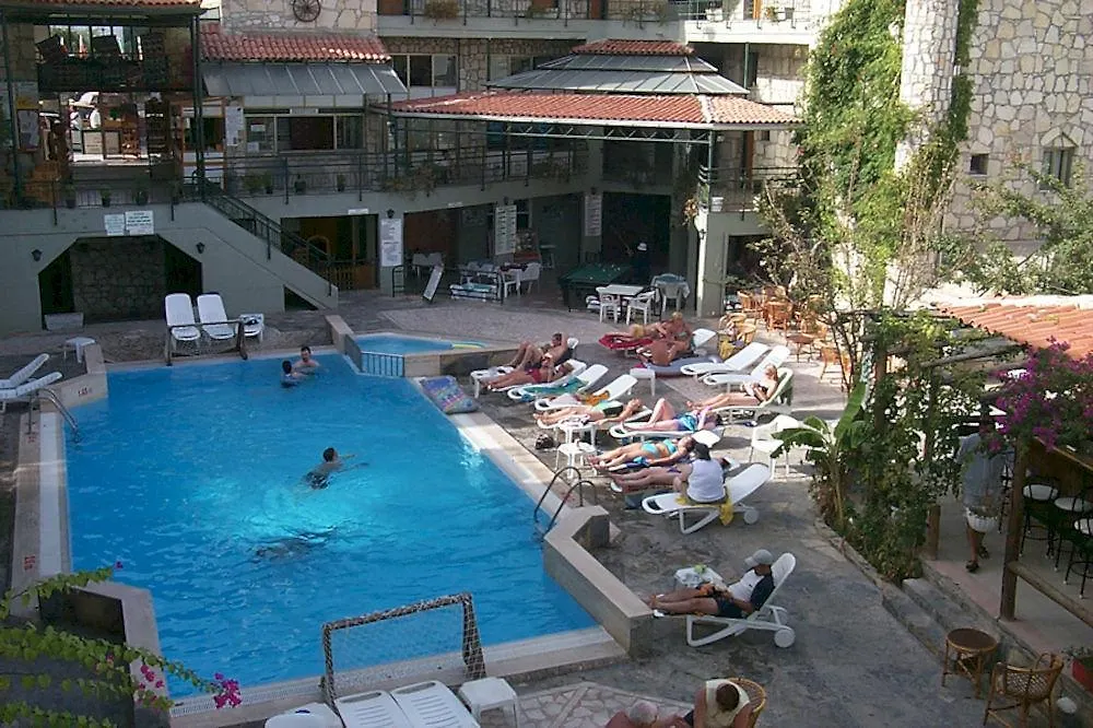 Green House Apart Hotel Gumbet 3*,