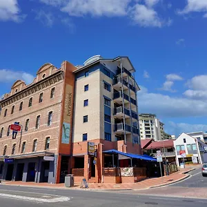 Brunswick 4*, Brisbane Australia